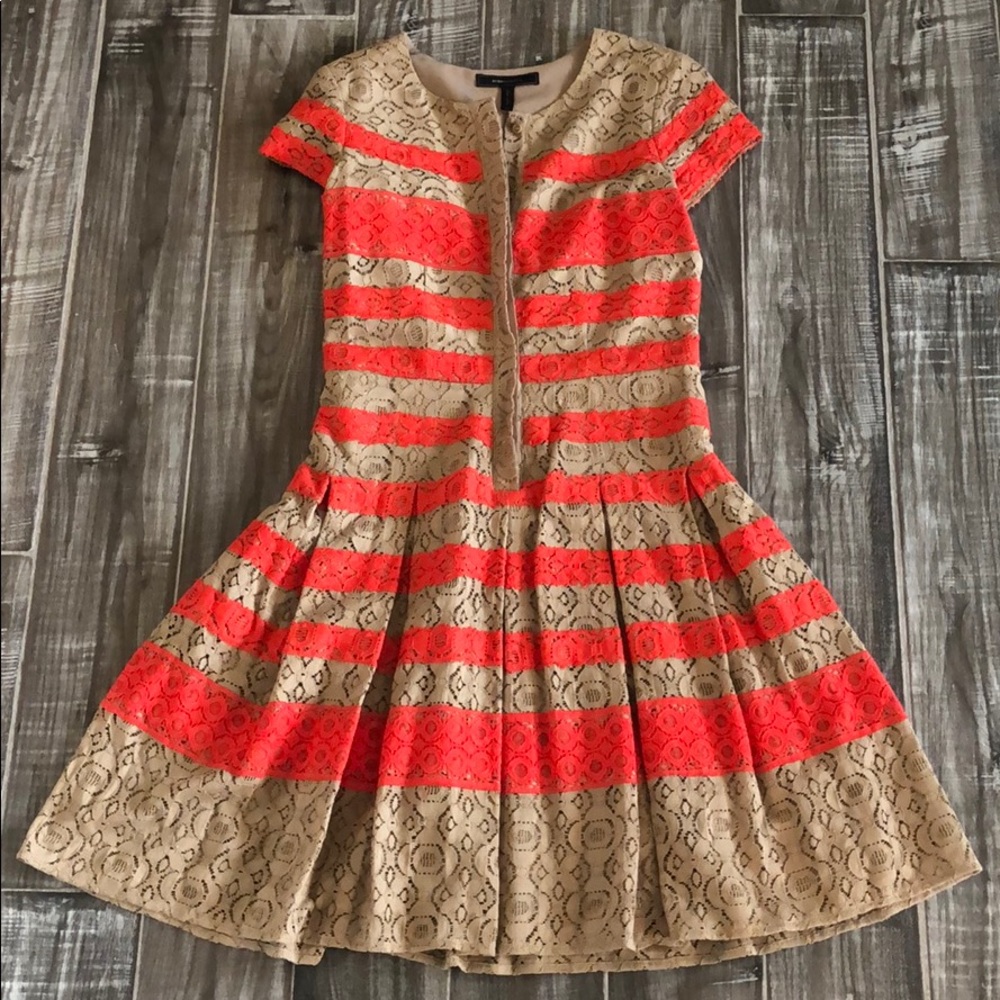 Lace BCBG Dasen dress size 4